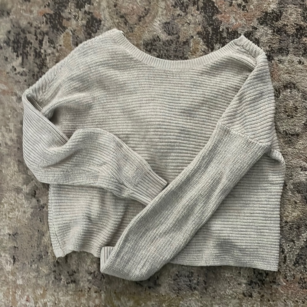 ☕️HOLLISTER KNIT TWIST BACK SWEATER☕️
